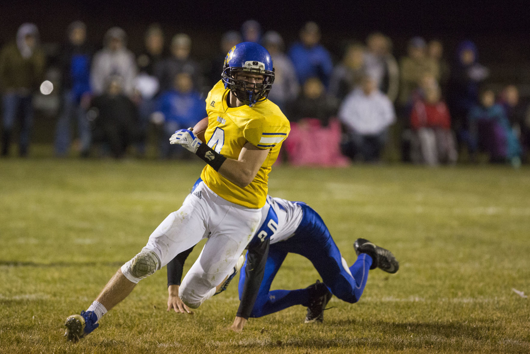 110218kw-donbosco-rockford-football-03